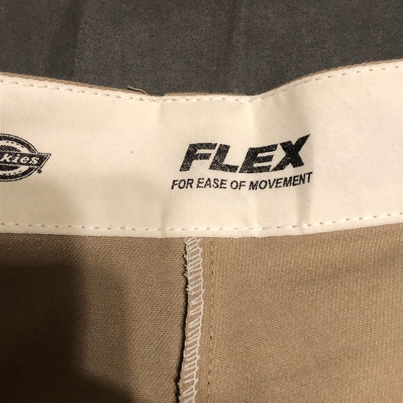 Like new, work once. 874 Dickie’s - Picture 4 of 4